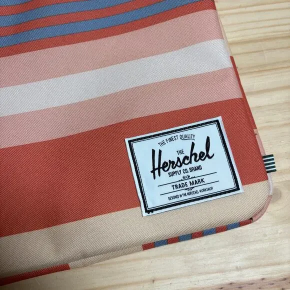 Herschel Womens Laptop Sleeve Case Bag Striped Red Blue Zipper - Picture 2 of 8